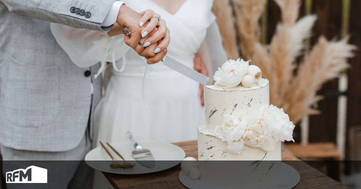 Tradição do bolo de casamento: congelar o topo para o primeiro aniversário