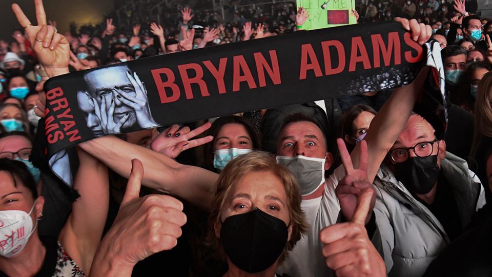 Público de Bryan Adams em Gondomar. Foto de Paulo Aragão