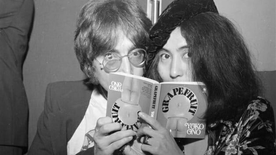 John Lennon e Yoko Ono - livro "Grapefruit"
