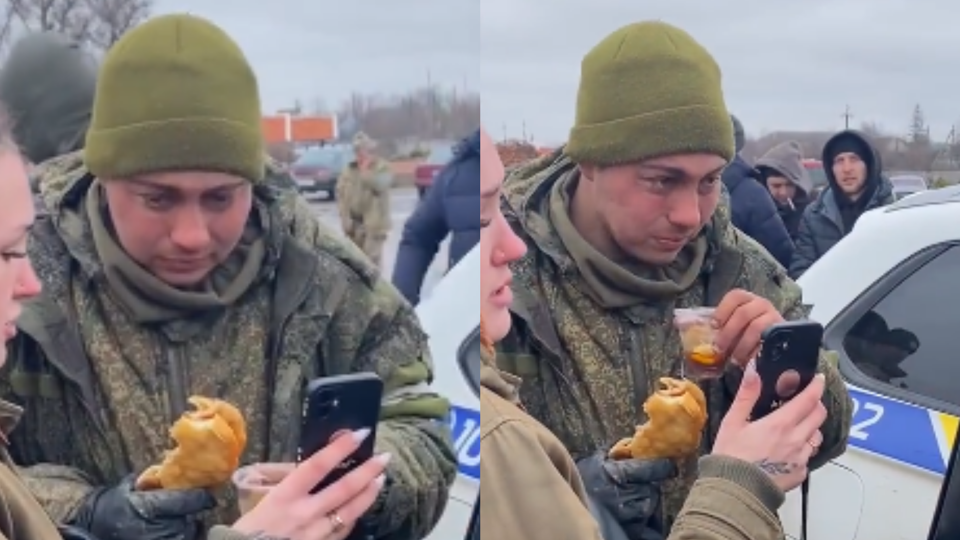 Soldado russo é alimentado por...