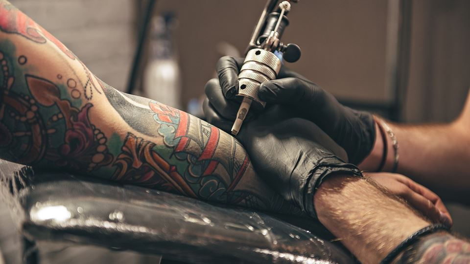 Ser tatuador continua a ser um...